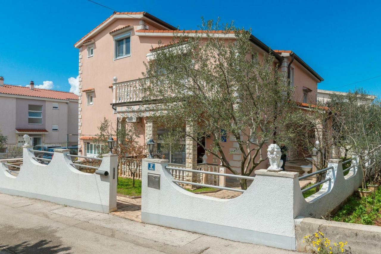 Katy & David Apartments Задар Екстер'єр фото