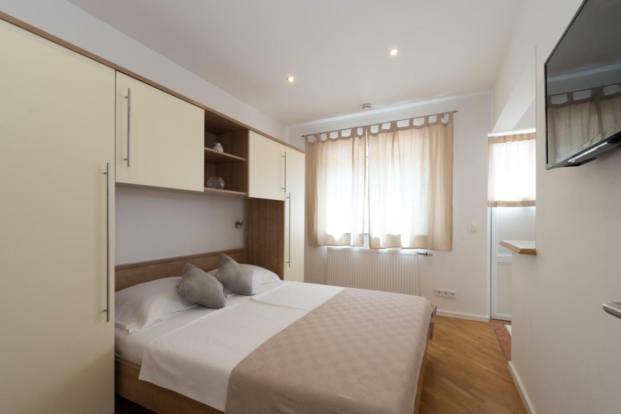 Katy & David Apartments Задар Екстер'єр фото