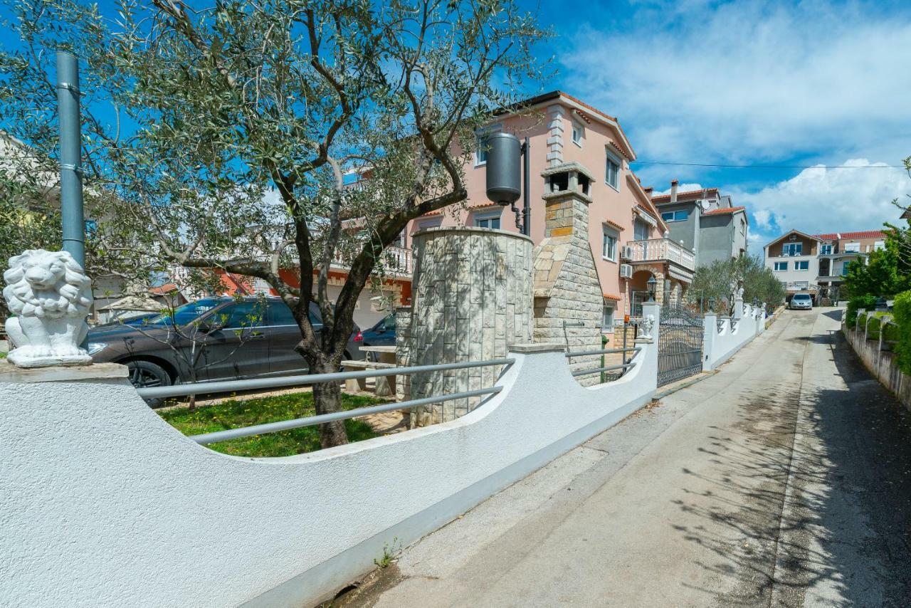 Katy & David Apartments Задар Екстер'єр фото